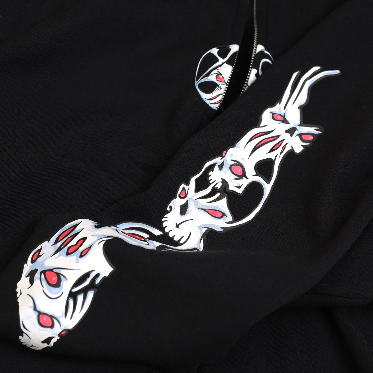 Bullseye Hood (Black)