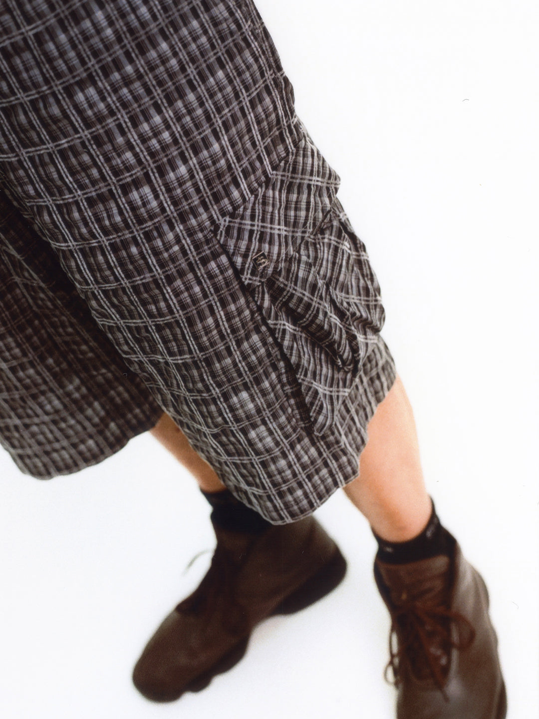 Plaid Cargo Shorts (Black/Grey)