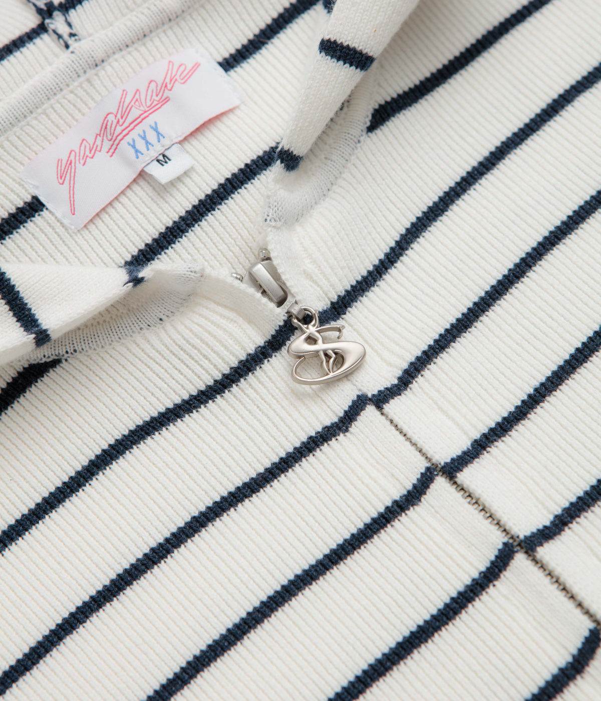 French Knit Hood (White/Navy)